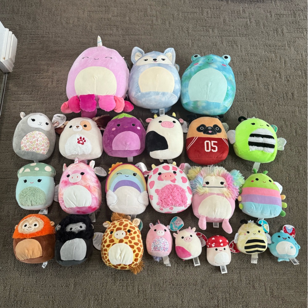 NWT SQUISHMALLOWS:$15/$8 for one, or bundle!! (Please read description)